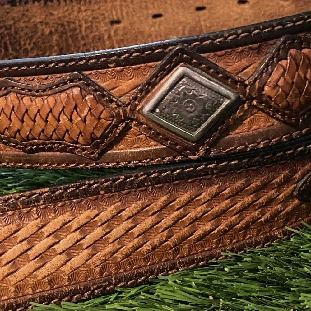 Vtg Justin Boots Leather Western Tooled Basketweave Belt 704 TN Silver Buckle 42